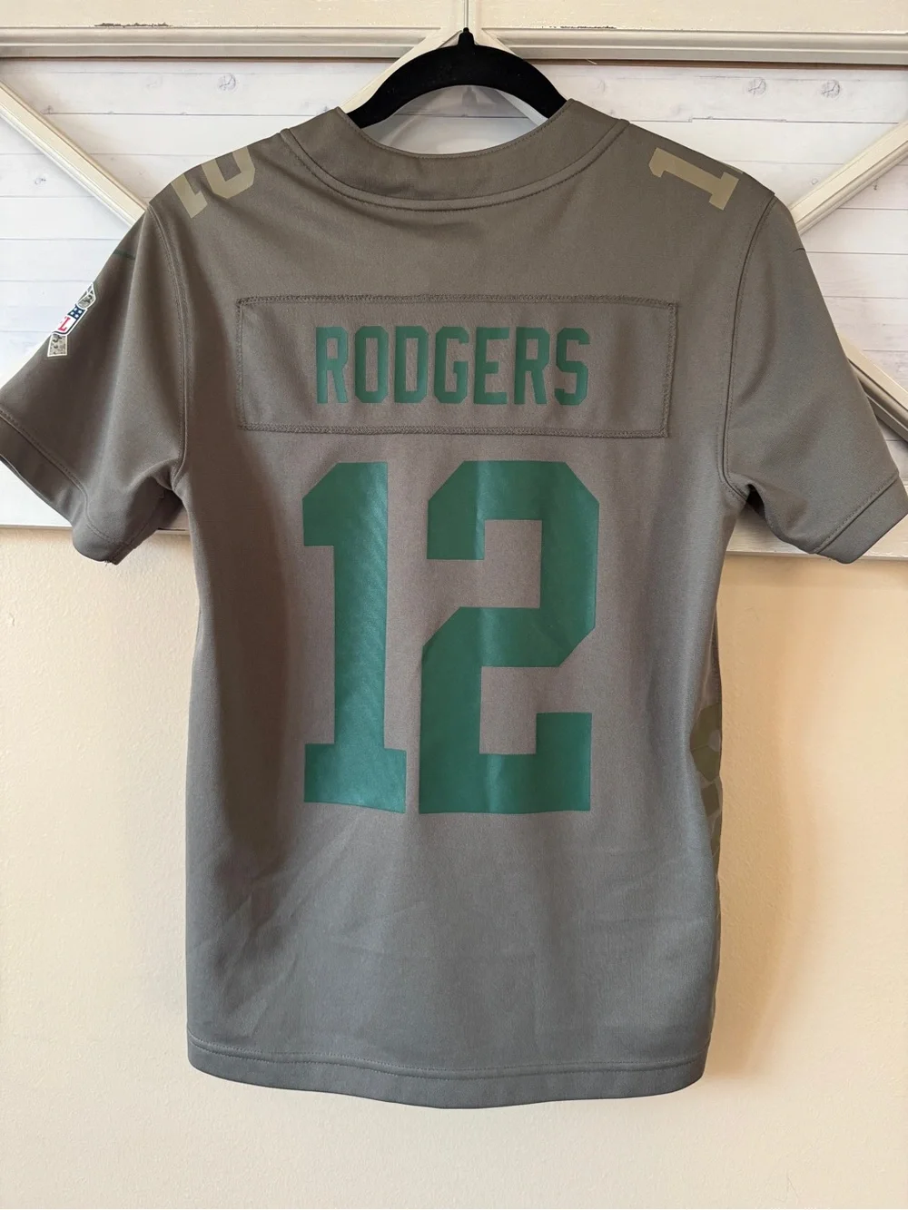 Nike‎ Aaron Rodgers Jersey Green Bay Packers Salute To Service  Youth Medium